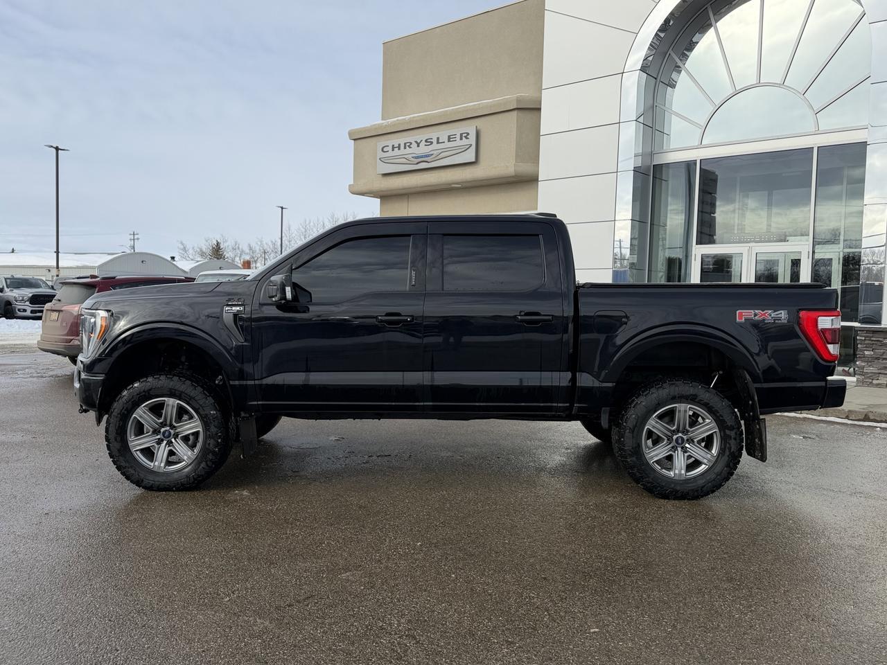 2023 Ford F-150 LARIAT l 4X4 l CREW l 6'' LIFT KIT l SUB WOOFS l BARK! BARK! Redwater AB