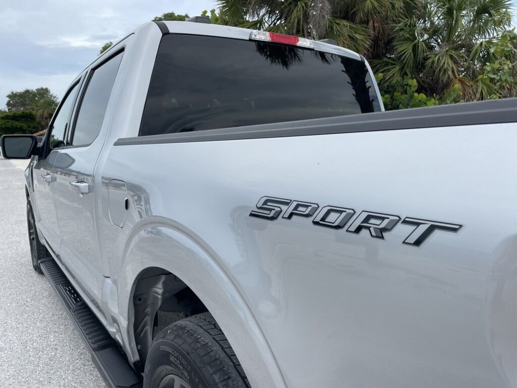 2023 Ford F-150 LARIAT~4X2~ACCIDENT AVOIDANCE SYSTEMS~CONNECTED CAR INTEGRATED AAPPS~CRASH SENSORS~CRUISE CONTROL~KEYLESS ENTRY~LIFT ASSIST TAILGATE~REMOTE ENGINE START~RUNNING BOARDS~TRAILER HITCH~TRAILER WIRING Sarasota FL