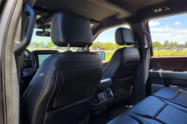 2023 Ford F-150 Lariat  TX