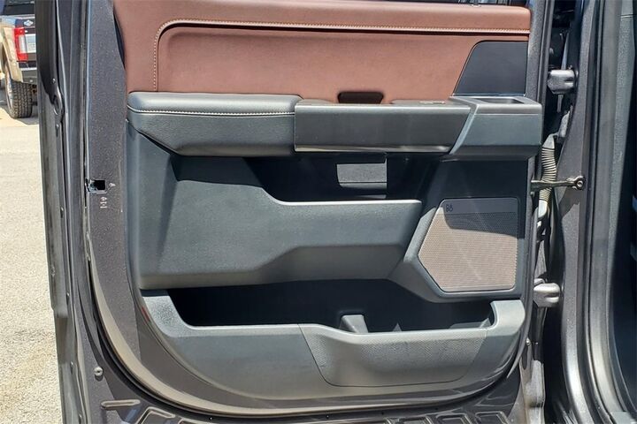 2023 Ford F-150 Lariat  TX