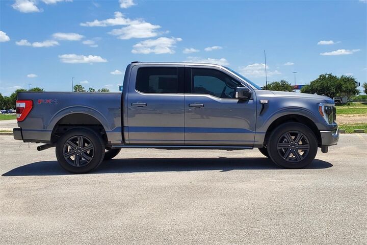 2023 Ford F-150 Lariat  TX