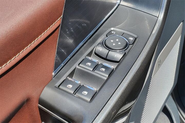 2023 Ford F-150 Lariat  TX