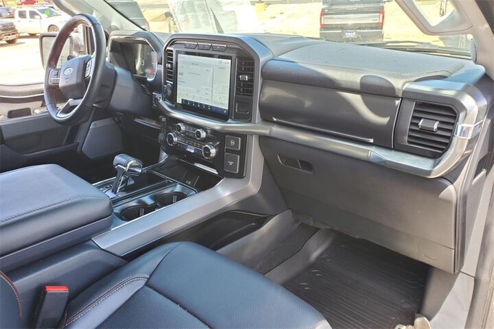 2023 Ford F-150 Lariat  TX