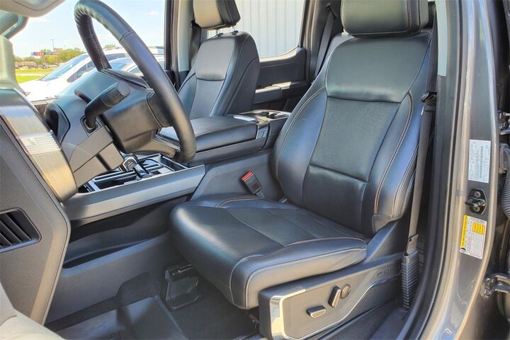 2023 Ford F-150 Lariat  TX
