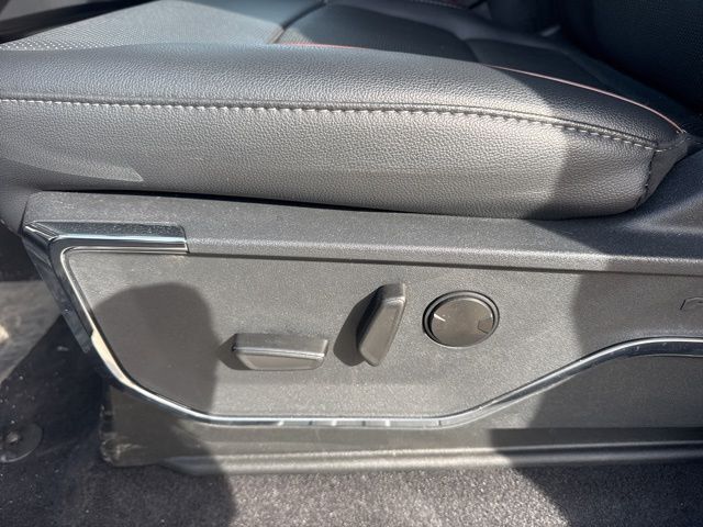 2023 Ford F-150 Lariat Random Lake WI