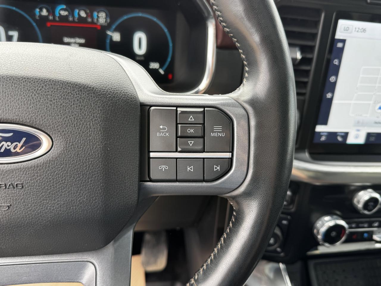 2023 Ford F-150 Lariat Sport Crew Cab 4WD | V6 Twin Turbo | Leather | Pano Sunroof | NAV Redwater AB