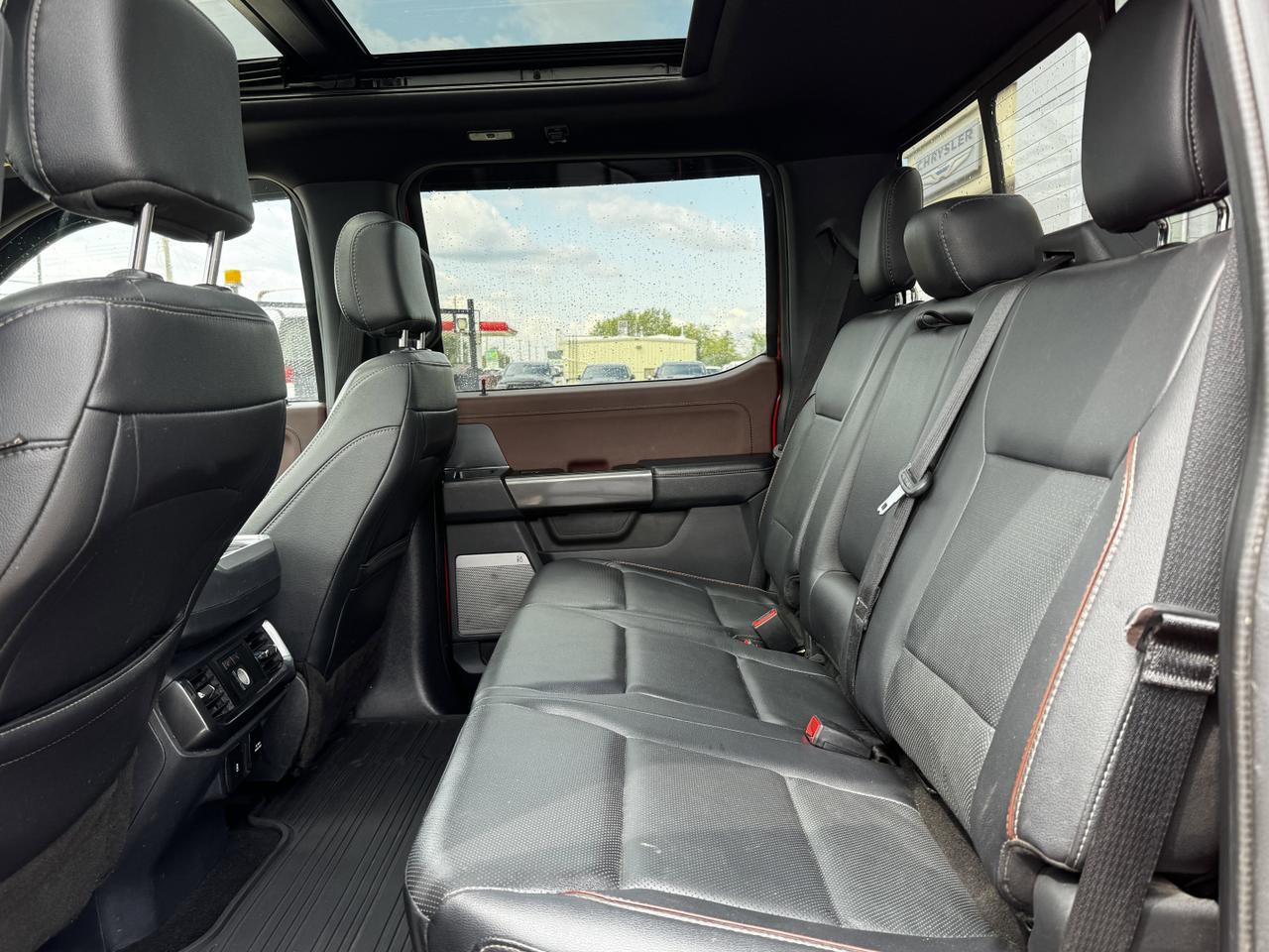 2023 Ford F-150 Lariat Sport Crew Cab 4WD | V6 Twin Turbo | Leather | Pano Sunroof | NAV Redwater AB