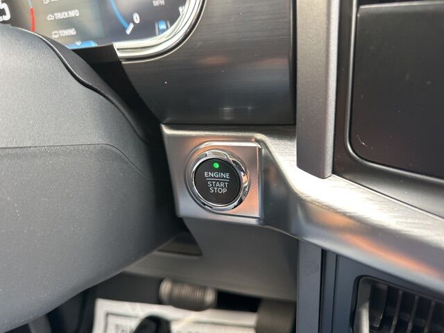 2023 Ford F-150 Lariat Watertown SD
