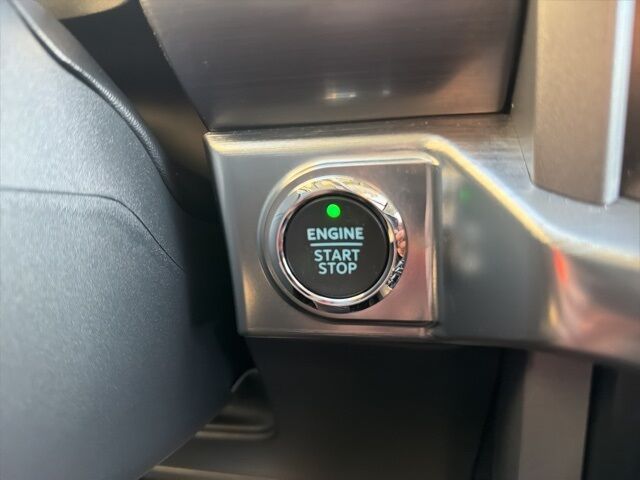 2023 Ford F-150 Lariat Watertown SD