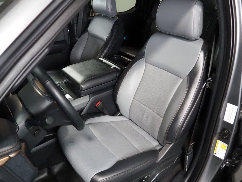 2023 Ford F-150 Lightning LARIAT 4WD Extended Range *NAVIGATION, BLUE CRUISE, SAFETY ALERTS, 360 VIEW CAMERAS, TWIN PANEL MOONROOF, LEATHER, CLIMATE SEATS, HEATED STEERING, TOW TECH PKG, BANG & OLUFSEN, WIRELESS CHARGING, ANDROID & APPLE Round Rock TX