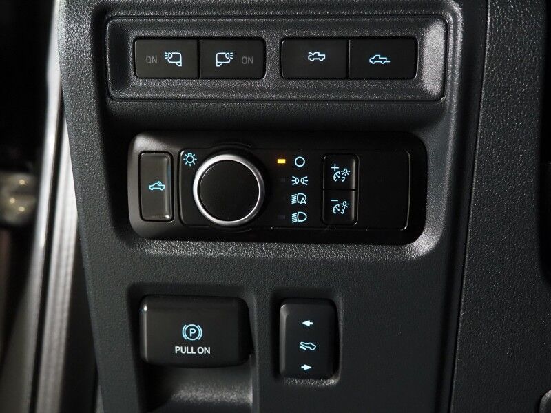 2023 Ford F-150 Lightning LARIAT 4WD Extended Range *NAVIGATION, BLUE CRUISE, SAFETY ALERTS, 360 VIEW CAMERAS, TWIN PANEL MOONROOF, LEATHER, CLIMATE SEATS, HEATED STEERING, TOW TECH PKG, BANG & OLUFSEN, WIRELESS CHARGING, ANDROID & APPLE Round Rock TX