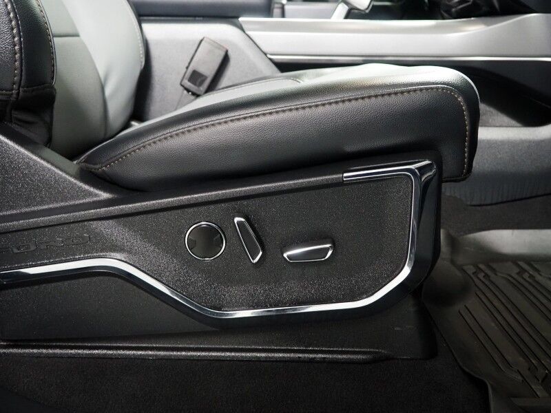 2023 Ford F-150 Lightning LARIAT 4WD Extended Range *NAVIGATION, BLUE CRUISE, SAFETY ALERTS, 360 VIEW CAMERAS, TWIN PANEL MOONROOF, LEATHER, CLIMATE SEATS, HEATED STEERING, TOW TECH PKG, BANG & OLUFSEN, WIRELESS CHARGING, ANDROID & APPLE Round Rock TX