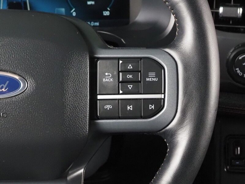 2023 Ford F-150 Lightning LARIAT 4WD Extended Range *NAVIGATION, BLUE CRUISE, SAFETY ALERTS, 360 VIEW CAMERAS, TWIN PANEL MOONROOF, LEATHER, CLIMATE SEATS, HEATED STEERING, TOW TECH PKG, BANG & OLUFSEN, WIRELESS CHARGING, ANDROID & APPLE Round Rock TX