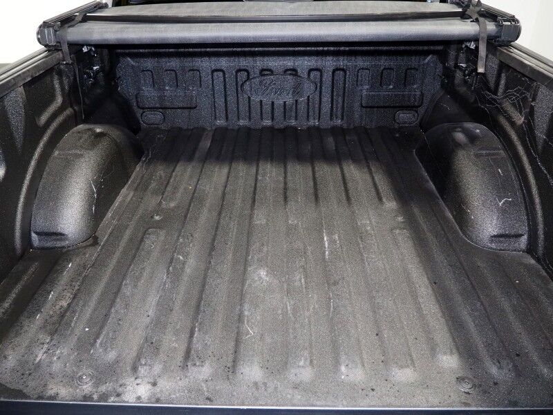 2023 Ford F-150 Lightning LARIAT 4WD Extended Range *NAVIGATION, BLUE CRUISE, SAFETY ALERTS, 360 VIEW CAMERAS, TWIN PANEL MOONROOF, LEATHER, CLIMATE SEATS, HEATED STEERING, TOW TECH PKG, BANG & OLUFSEN, WIRELESS CHARGING, ANDROID & APPLE Round Rock TX