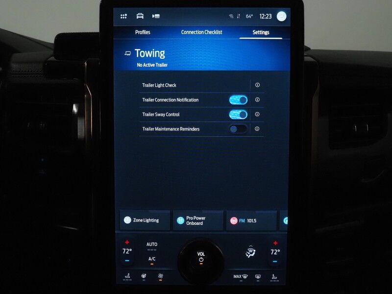 2023 Ford F-150 Lightning LARIAT 4WD Extended Range *NAVIGATION, BLUE CRUISE, SAFETY ALERTS, 360 VIEW CAMERAS, TWIN PANEL MOONROOF, LEATHER, CLIMATE SEATS, HEATED STEERING, TOW TECH PKG, BANG & OLUFSEN, WIRELESS CHARGING, ANDROID & APPLE Round Rock TX