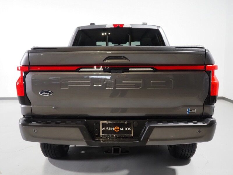 2023 Ford F-150 Lightning LARIAT 4WD Extended Range *NAVIGATION, BLUE CRUISE, SAFETY ALERTS, 360 VIEW CAMERAS, TWIN PANEL MOONROOF, LEATHER, CLIMATE SEATS, HEATED STEERING, TOW TECH PKG, BANG & OLUFSEN, WIRELESS CHARGING, ANDROID & APPLE Round Rock TX