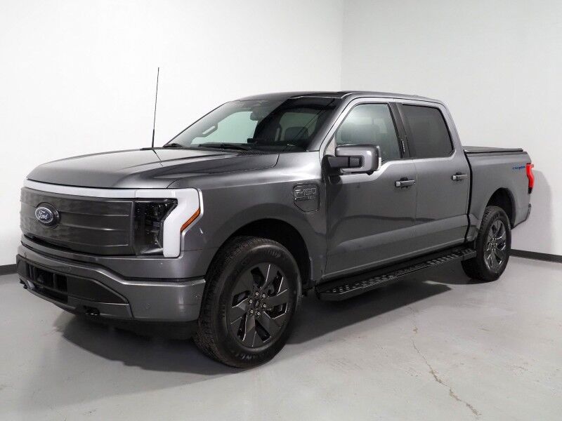 2023 Ford F-150 Lightning LARIAT 4WD Extended Range *NAVIGATION, BLUE CRUISE, SAFETY ALERTS, 360 VIEW CAMERAS, TWIN PANEL MOONROOF, LEATHER, CLIMATE SEATS, HEATED STEERING, TOW TECH PKG, BANG & OLUFSEN, WIRELESS CHARGING, ANDROID & APPLE Round Rock TX