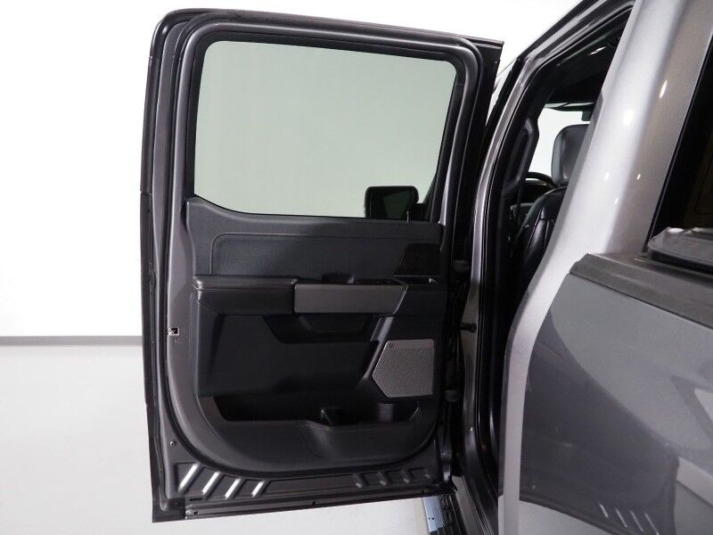 2023 Ford F-150 Lightning LARIAT 4WD Extended Range *NAVIGATION, BLUE CRUISE, SAFETY ALERTS, 360 VIEW CAMERAS, TWIN PANEL MOONROOF, LEATHER, CLIMATE SEATS, HEATED STEERING, TOW TECH PKG, BANG & OLUFSEN, WIRELESS CHARGING, ANDROID & APPLE Round Rock TX