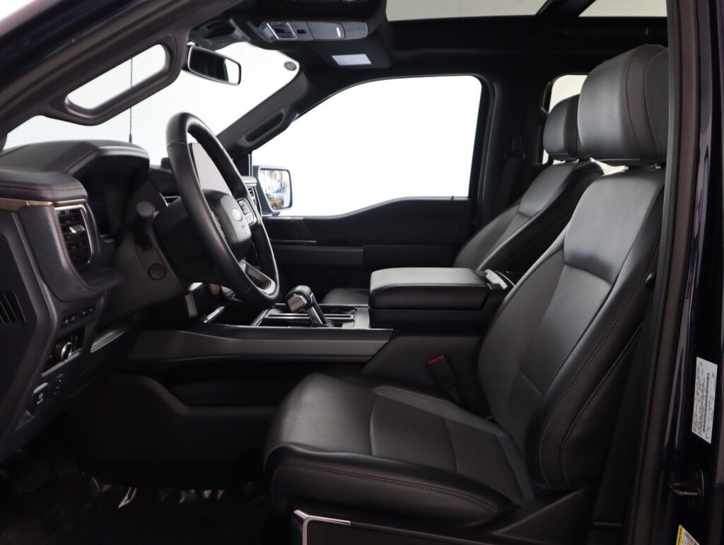 2023 Ford F-150 Lightning LARIAT 4WD High Pkg w/Twin Panel Moonroof Maumee OH