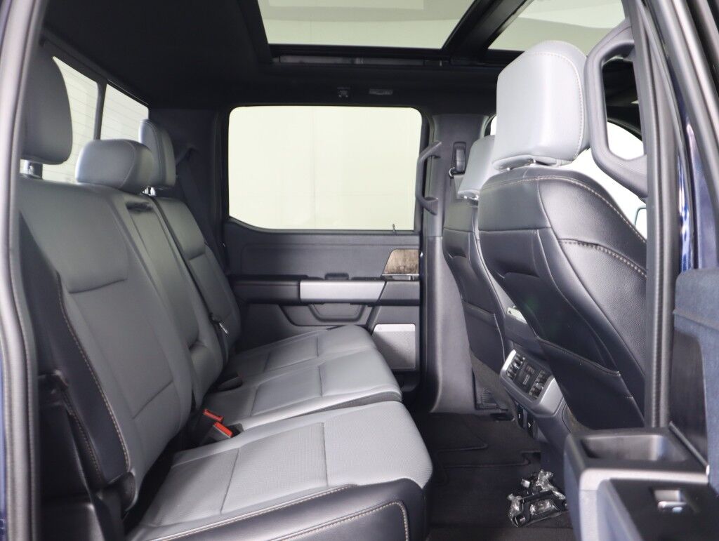 2023 Ford F-150 Lightning LARIAT 4WD High Pkg w/Twin Panel Moonroof Maumee OH