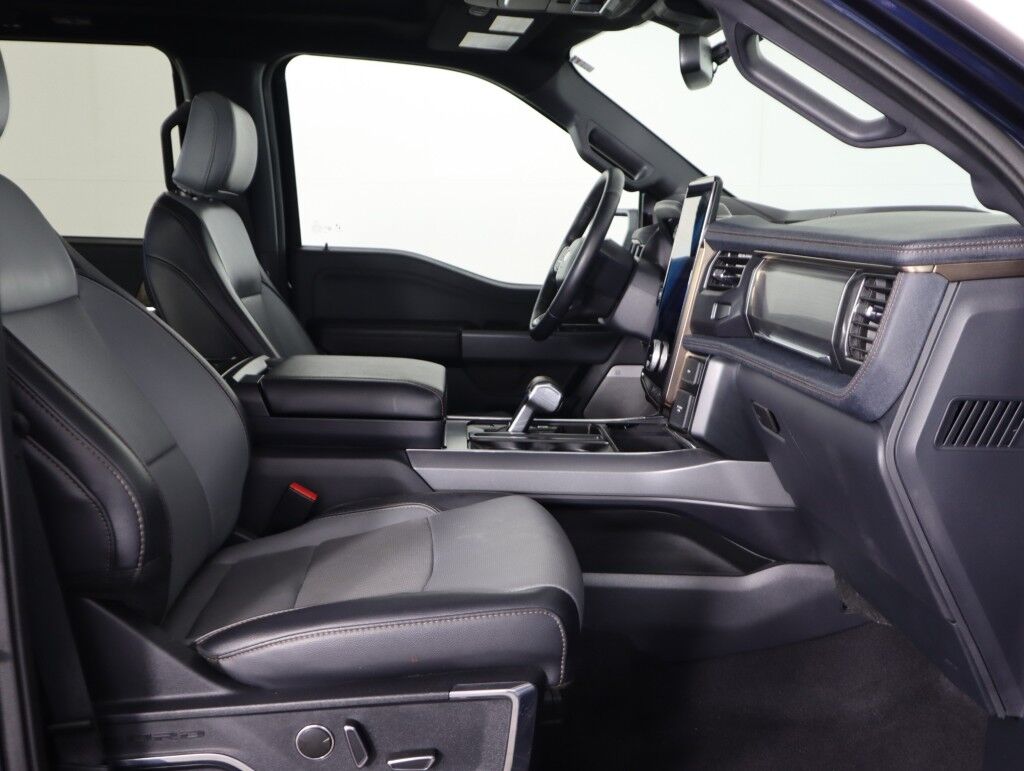 2023 Ford F-150 Lightning LARIAT 4WD High Pkg w/Twin Panel Moonroof Maumee OH