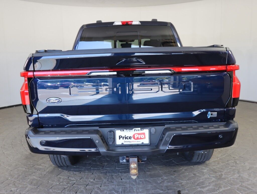 2023 Ford F-150 Lightning LARIAT 4WD High Pkg w/Twin Panel Moonroof Maumee OH