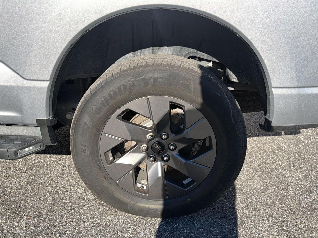 2023 Ford F-150 Lightning LARIAT Gaithersburg MD