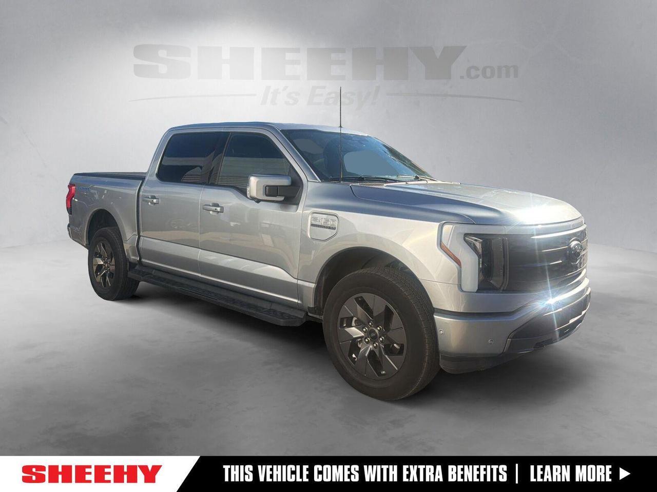 2023 Ford F-150 Lightning LARIAT