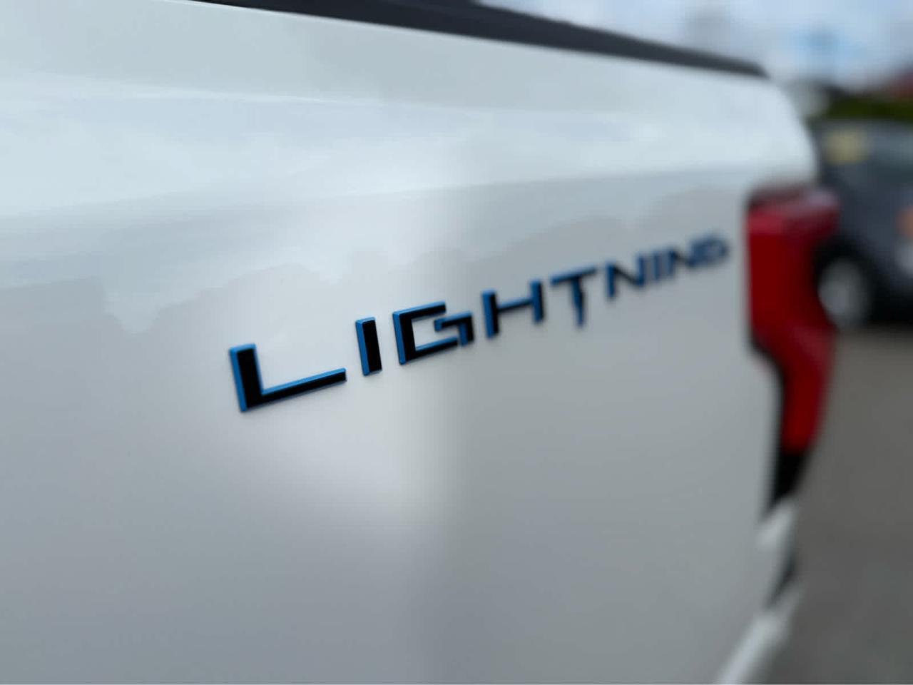 2023 Ford F-150 Lightning LARIAT Marlborough MA