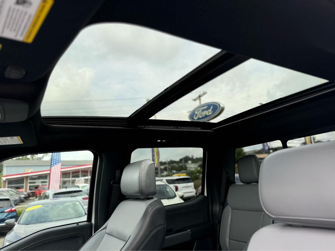 2023 Ford F-150 Lightning LARIAT Marlborough MA