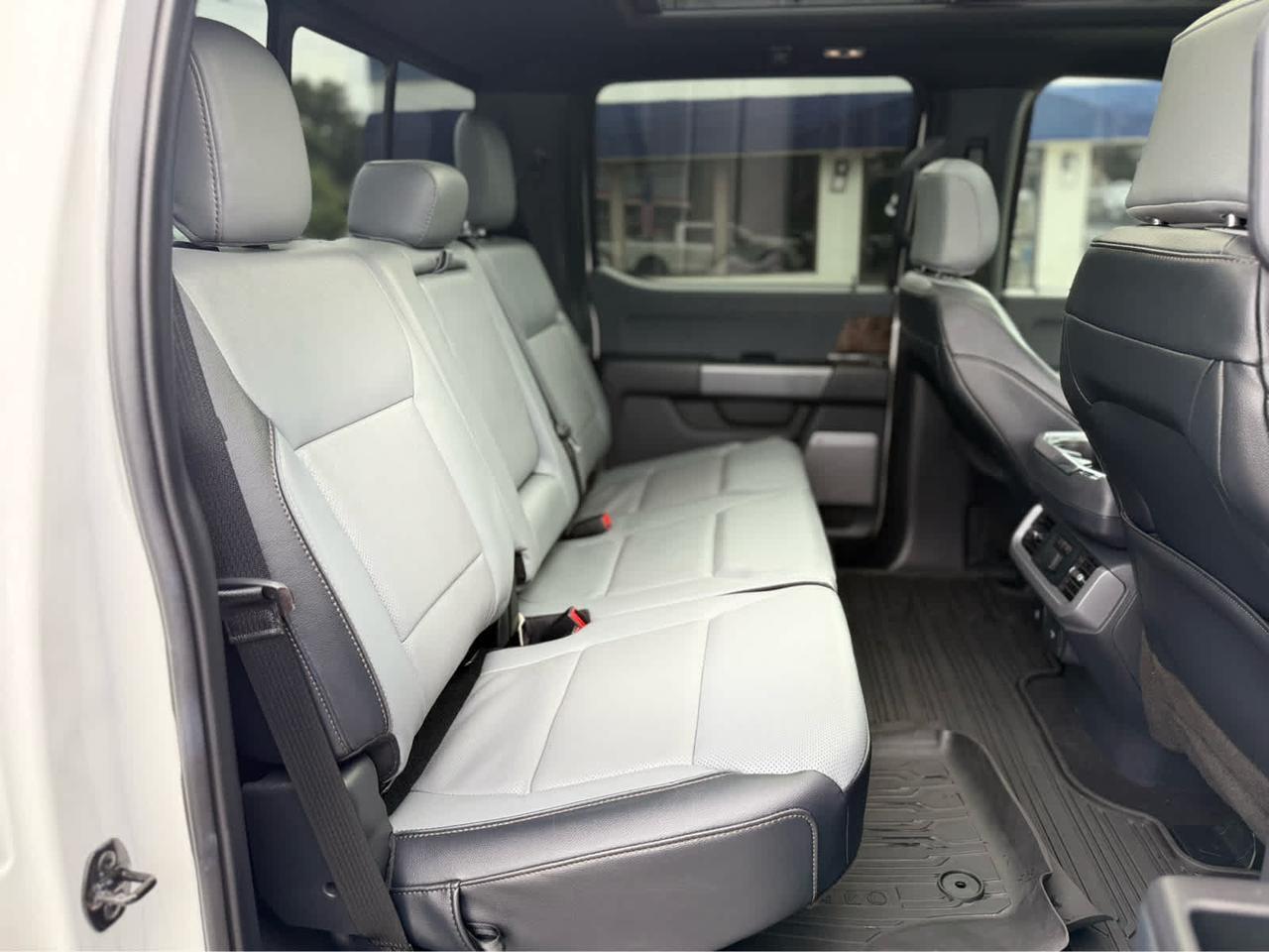 2023 Ford F-150 Lightning LARIAT Marlborough MA