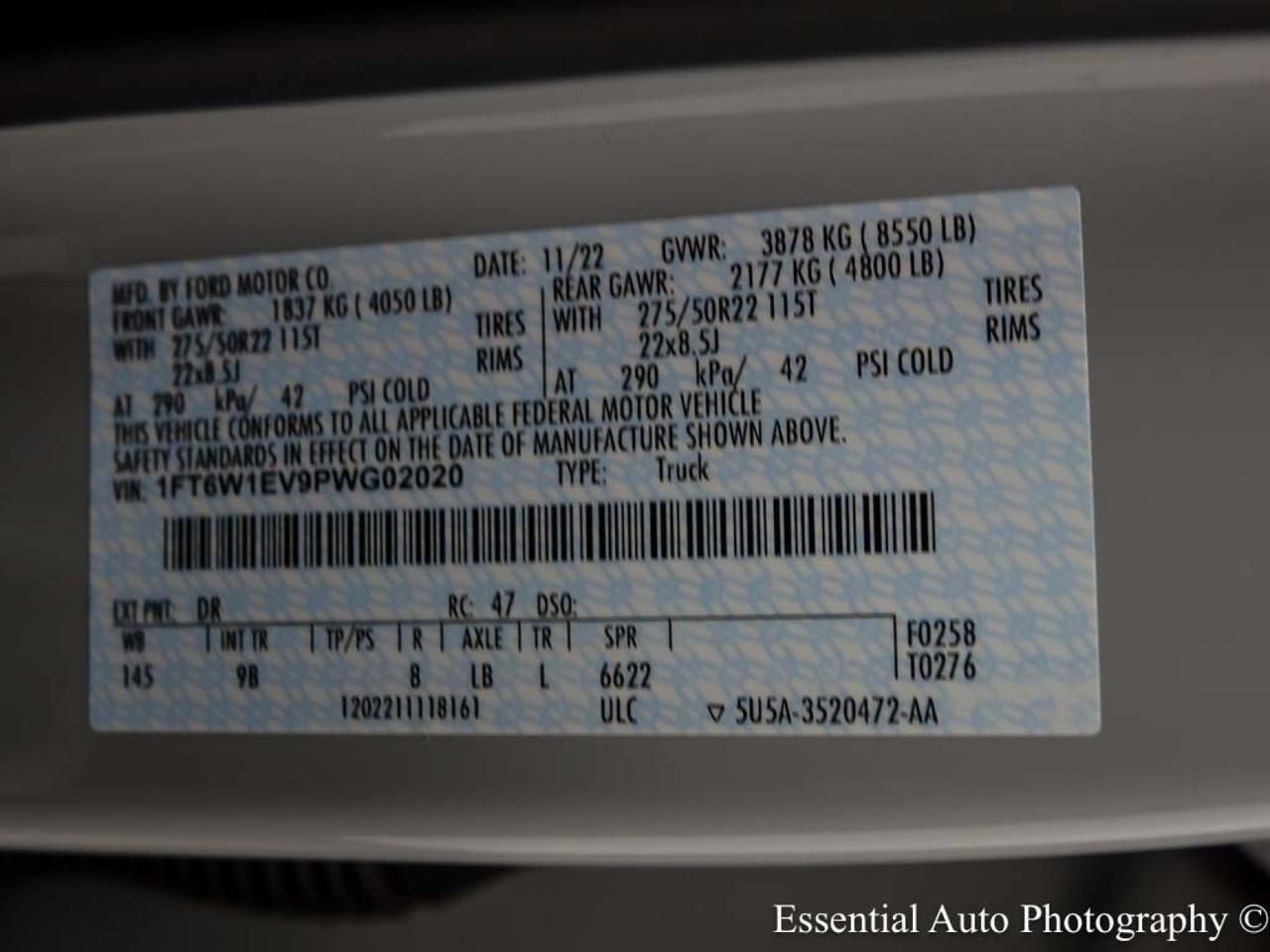 2023 Ford F-150 Lightning Platinum Willowbrook IL