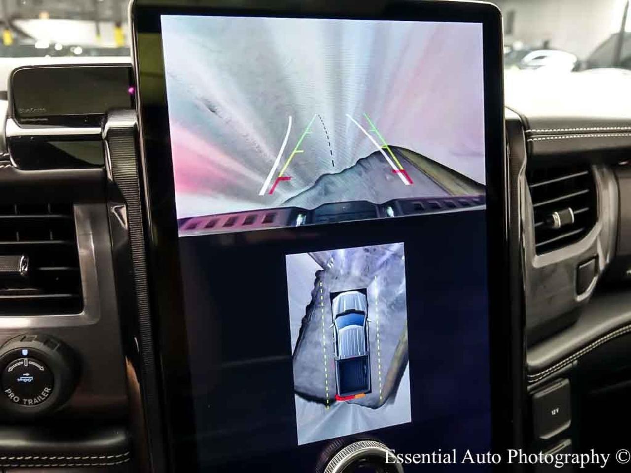 2023 Ford F-150 Lightning Platinum Willowbrook IL