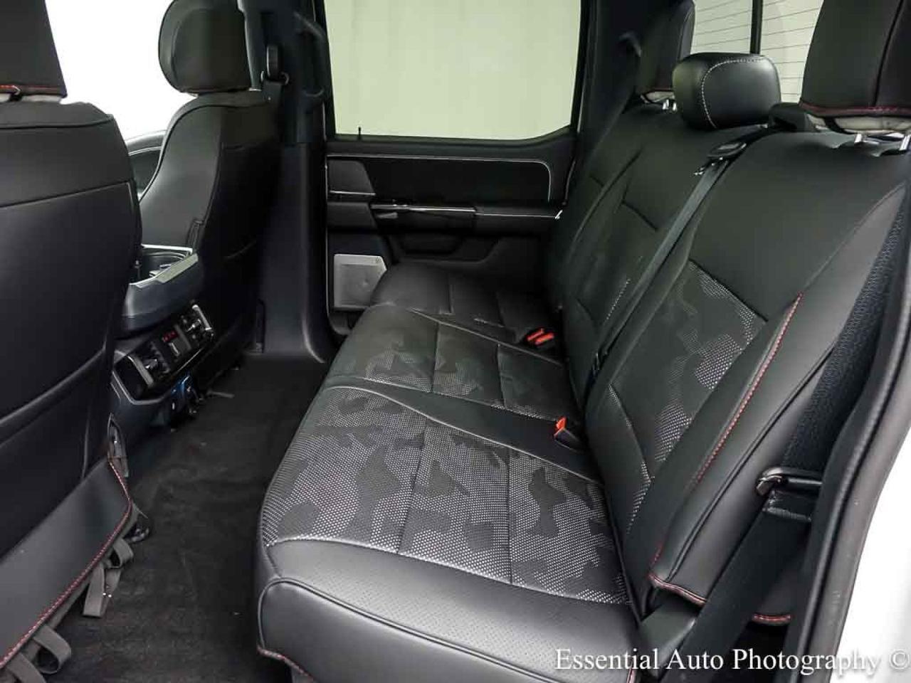 2023 Ford F-150 Lightning Platinum Willowbrook IL