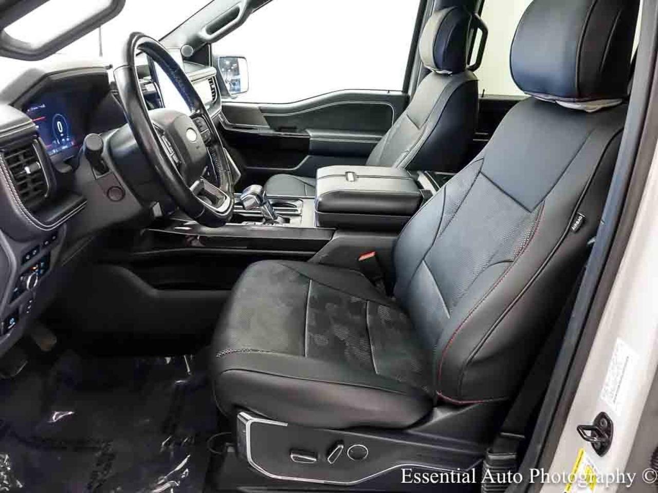 2023 Ford F-150 Lightning Platinum Willowbrook IL