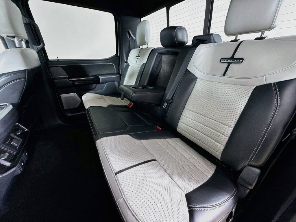 2023 Ford F-150 Lightning Platinum Willowbrook IL