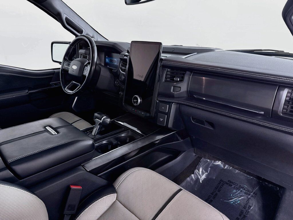 2023 Ford F-150 Lightning Platinum Willowbrook IL