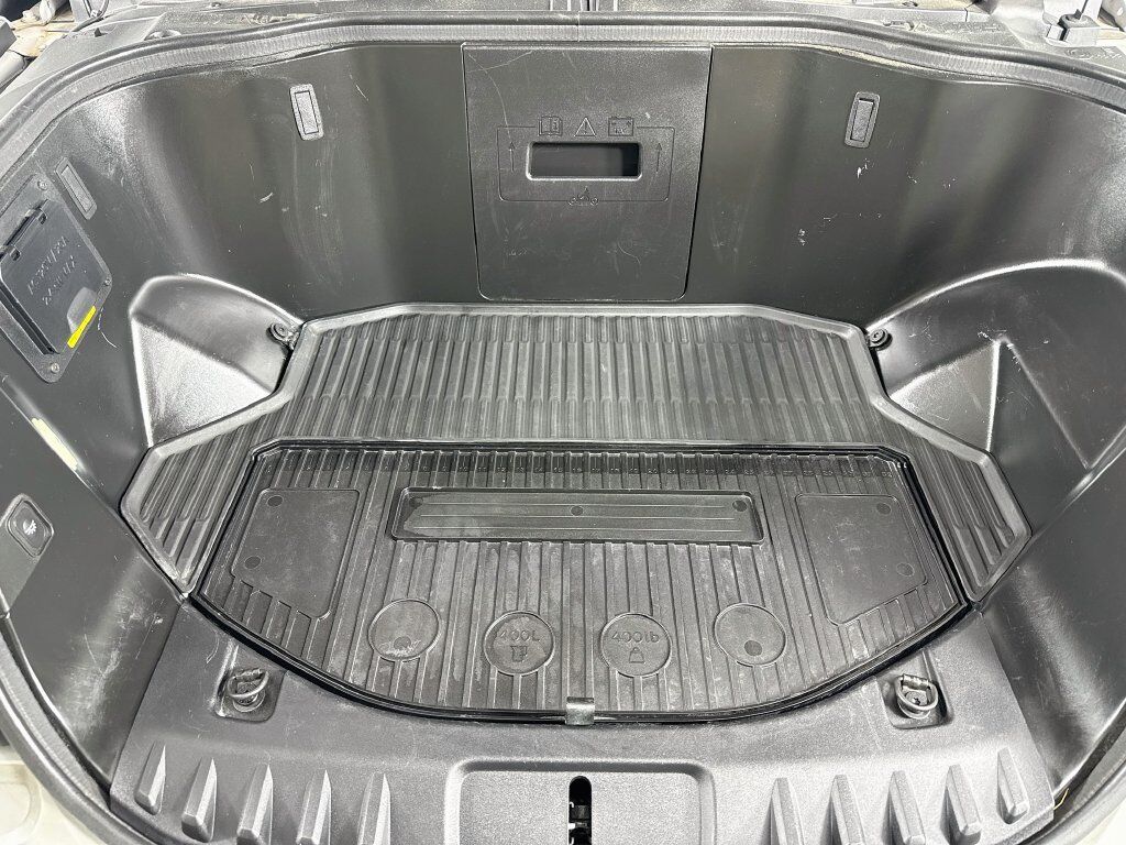 2023 Ford F-150 Lightning Platinum Willowbrook IL
