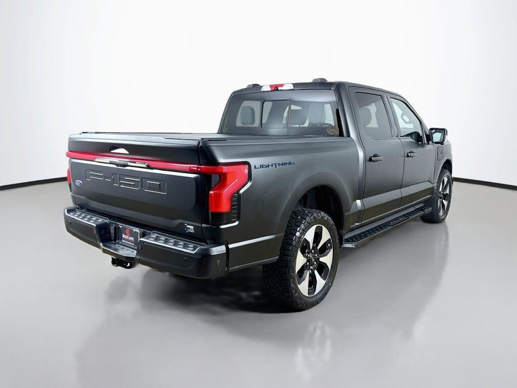 2023 Ford F-150 Lightning Platinum Willowbrook IL