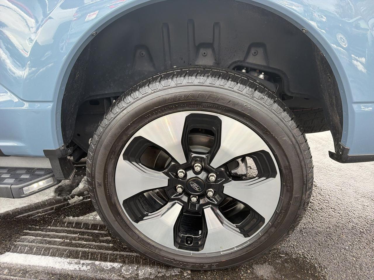 2023 Ford F-150 Lightning Platinum Gaithersburg MD