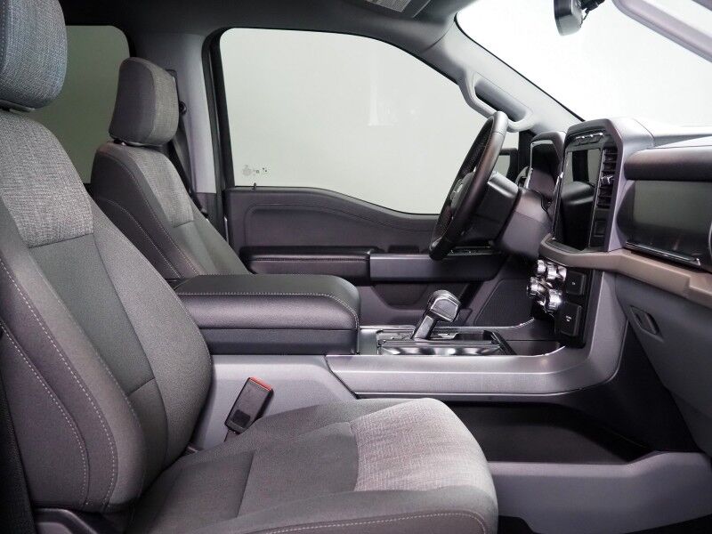 2023 Ford F-150 Lightning XLT 4WD *NAVIGATION, BLIND SPOT ALERT, LANE KEEP ASSIST, COLLISION ALERT w/BRAKING, 360 VIEW CAMERAS, COLOR TOUCHSCREEN, HEATED SEATS, LED HEADLIGHTS, BED LINER, SIDE STEPS, ALLOY WHEELS, ANDROID & APPLE Round Rock TX