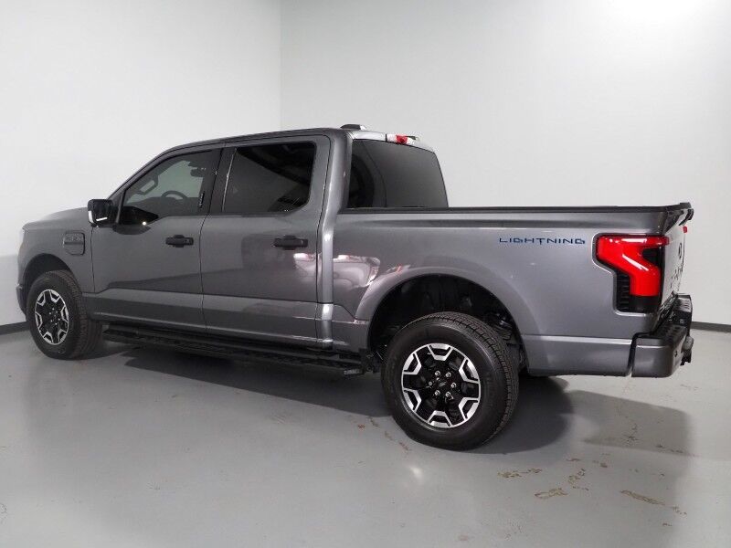 2023 Ford F-150 Lightning XLT 4WD *NAVIGATION, BLIND SPOT ALERT, LANE KEEP ASSIST, COLLISION ALERT w/BRAKING, 360 VIEW CAMERAS, COLOR TOUCHSCREEN, HEATED SEATS, LED HEADLIGHTS, BED LINER, SIDE STEPS, ALLOY WHEELS, ANDROID & APPLE Round Rock TX