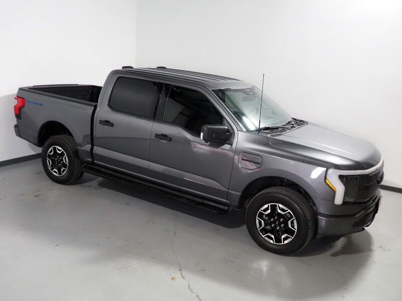 2023 Ford F-150 Lightning XLT 4WD *NAVIGATION, BLIND SPOT ALERT, LANE KEEP ASSIST, COLLISION ALERT w/BRAKING, 360 VIEW CAMERAS, COLOR TOUCHSCREEN, HEATED SEATS, LED HEADLIGHTS, BED LINER, SIDE STEPS, ALLOY WHEELS, ANDROID & APPLE Round Rock TX