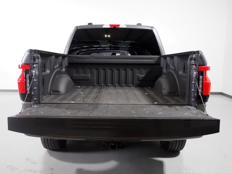 2023 Ford F-150 Lightning XLT 4WD *NAVIGATION, BLIND SPOT ALERT, LANE KEEP ASSIST, COLLISION ALERT w/BRAKING, 360 VIEW CAMERAS, COLOR TOUCHSCREEN, HEATED SEATS, LED HEADLIGHTS, BED LINER, SIDE STEPS, ALLOY WHEELS, ANDROID & APPLE Round Rock TX