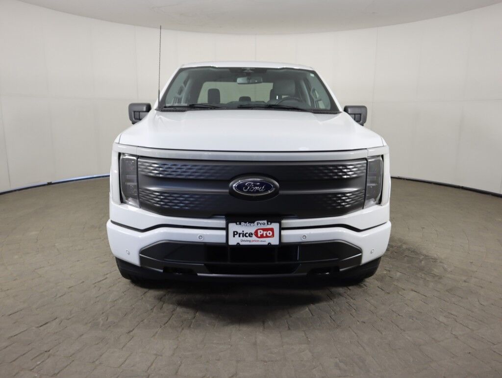 2023 Ford F-150 Lightning XLT 4WD w/Tow Tech/Pro Power/Max Tow Maumee OH