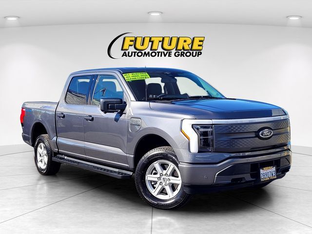 2023 Ford F-150 Lightning XLT