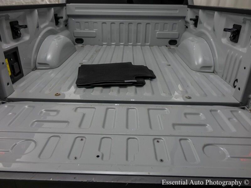 2023 Ford F-150 Lightning XLT Willowbrook IL