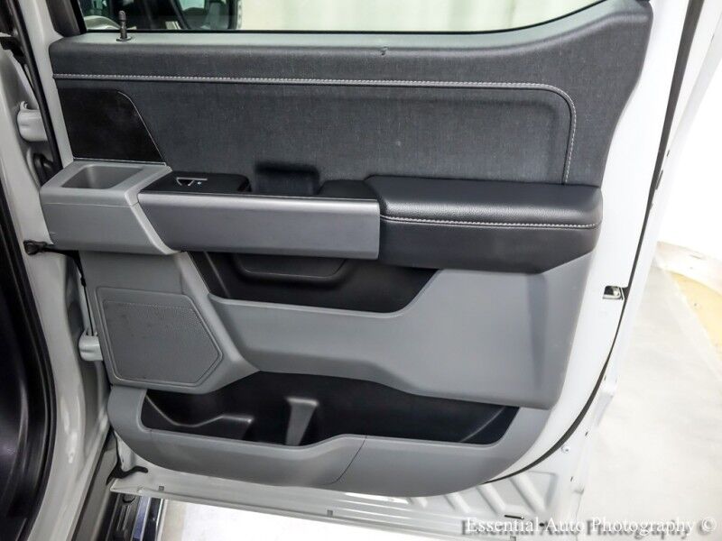 2023 Ford F-150 Lightning XLT Willowbrook IL