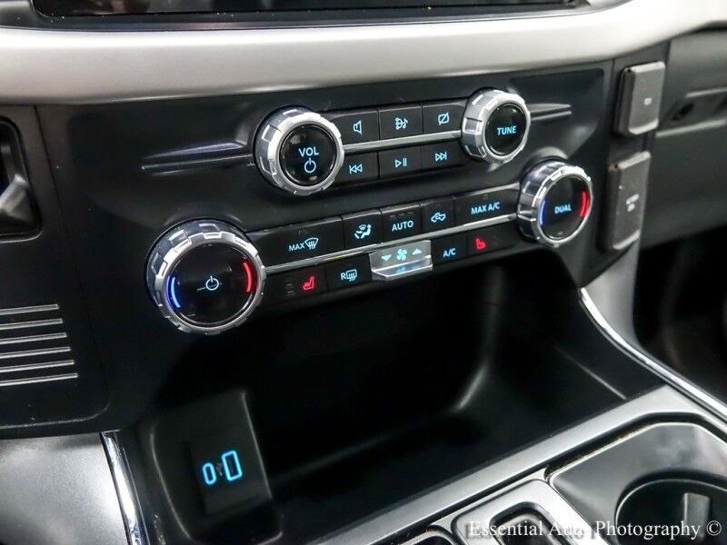 2023 Ford F-150 Lightning XLT Willowbrook IL