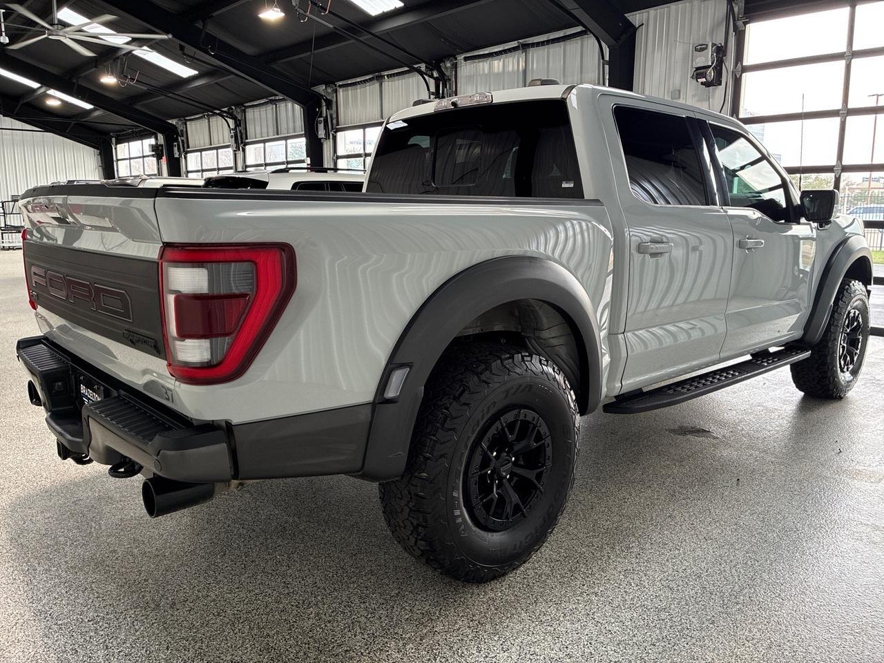 2023 Ford F-150 Raptor, 37in Performance Pkg, Pano Roof and Tailgate Pkg, Pro Po